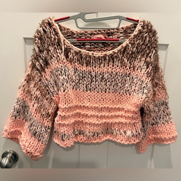 Hand Knit By Dollie Sweaters - Hand Knit by Dollie Chunky Cropped Sweater Pink Textured Open Knit medium